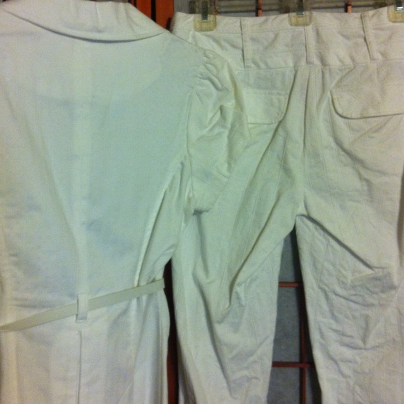Size M & 7 white jacket and pants.Great condition! - Picture 4 of 4