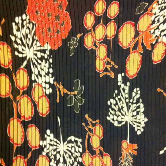 Retro Vintage shirt. LN size S Great condition! - Picture 3 of 4