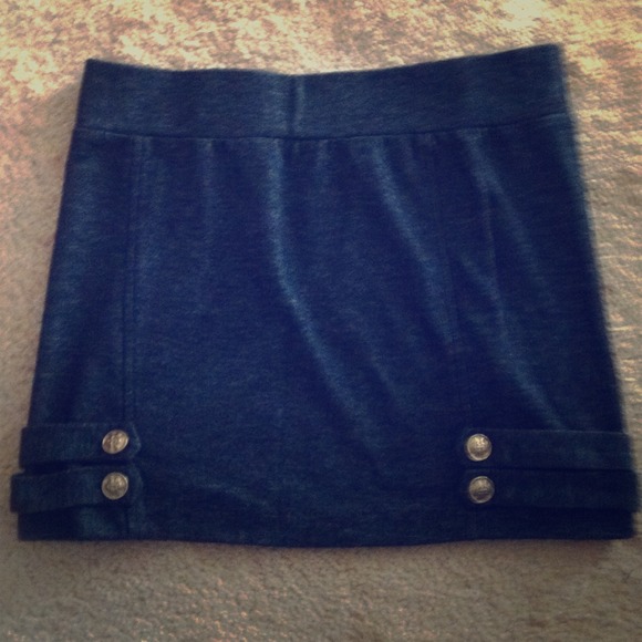 *hold*Nautical mini skirt.