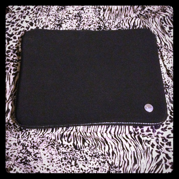 😍Black Targus Laptop CASE💜✨✨