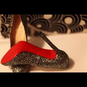 Christian Louboutin Shoes - Christian Louboutin Glitter Pumps Christian Louboutin Shoes - Christian Louboutin Glitter Pumps