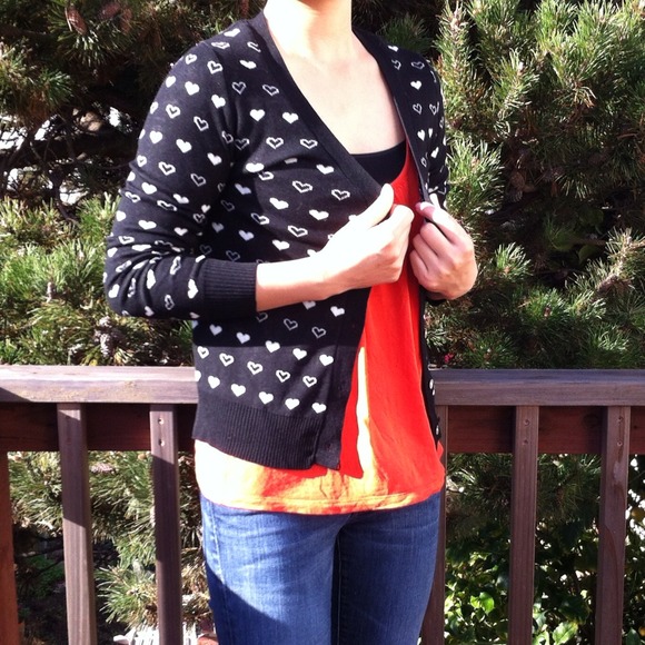 Button-up sweater/ cardigan