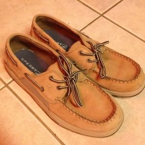 Sperry boat shoes
