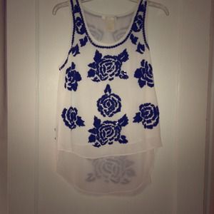 MM Couture black/white sleeveless sequin hi-lo top