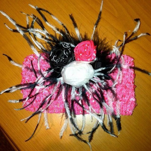 Pink , black and white headband that's amazing! - Picture 1 of 1
