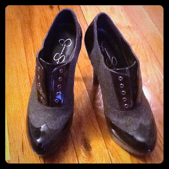 [ new ] Jessica Simpson lace up pumps