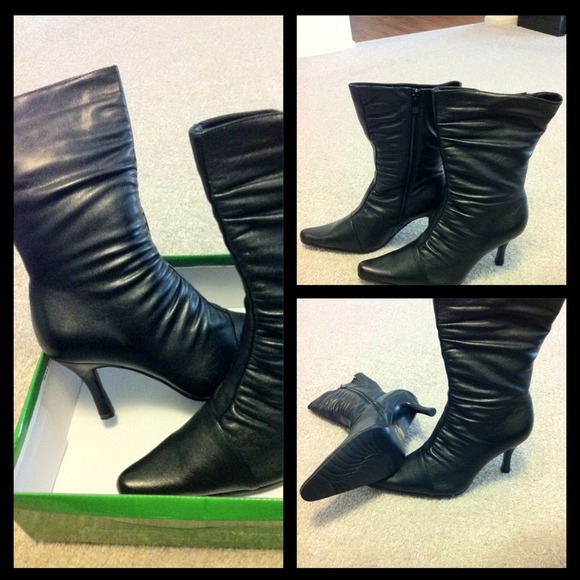 REDUCED New Black High Heel Boots Sz10 2 3/4 heel.