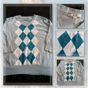 🎀Reserved🎀 Bundle 3 Sweaters