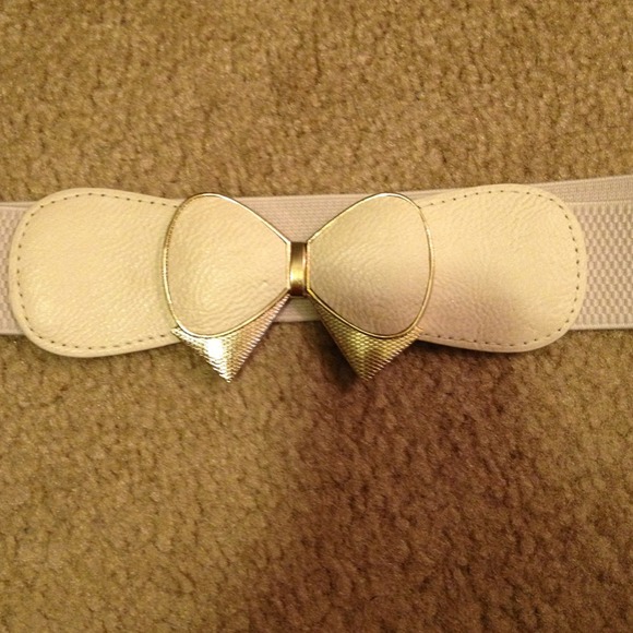 Belt - Picture 2 of 2