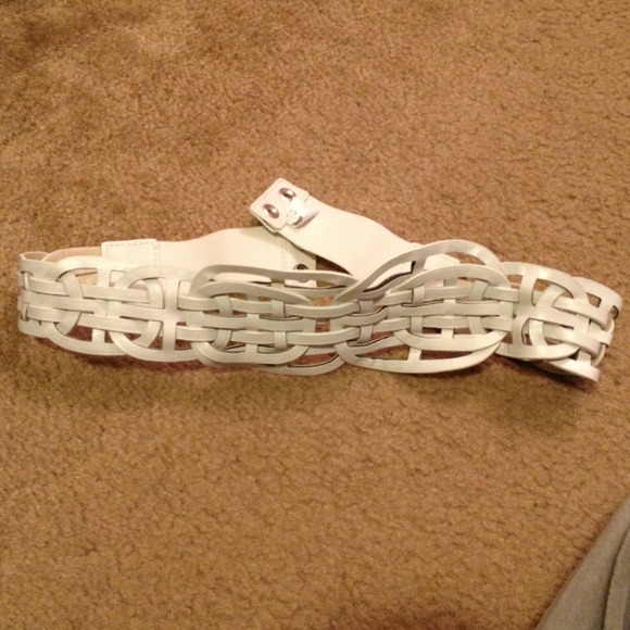Belt - Picture 2 of 2