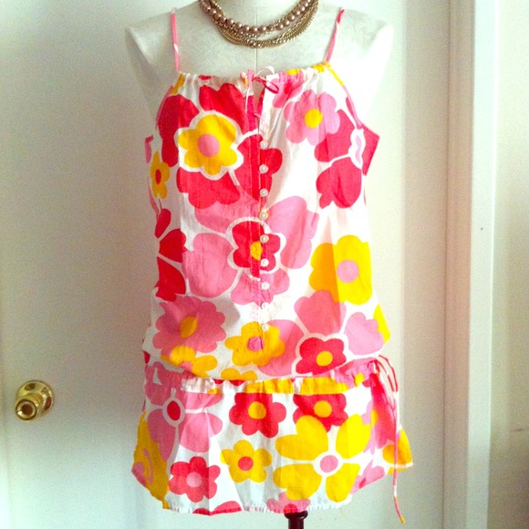 NWT swimsuit cover