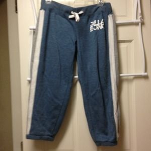 💥Reduced💥Billabong sweat pant capris