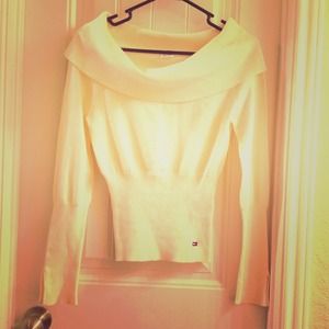 Tommy Hilfiger sweater, never worn