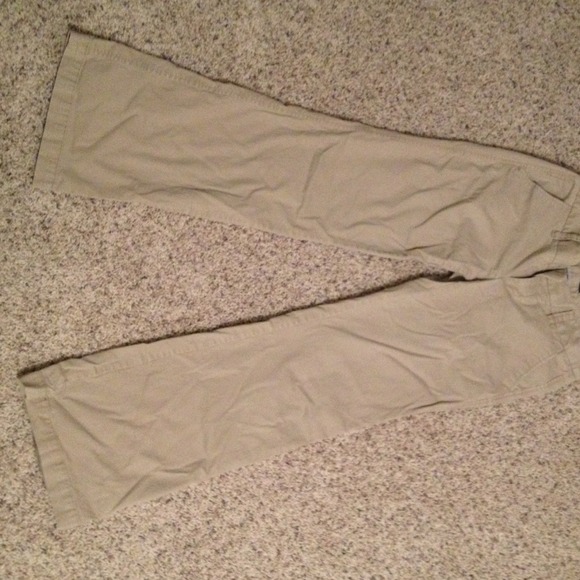 Gap khakis