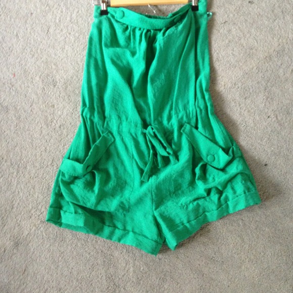 BCBG jumper