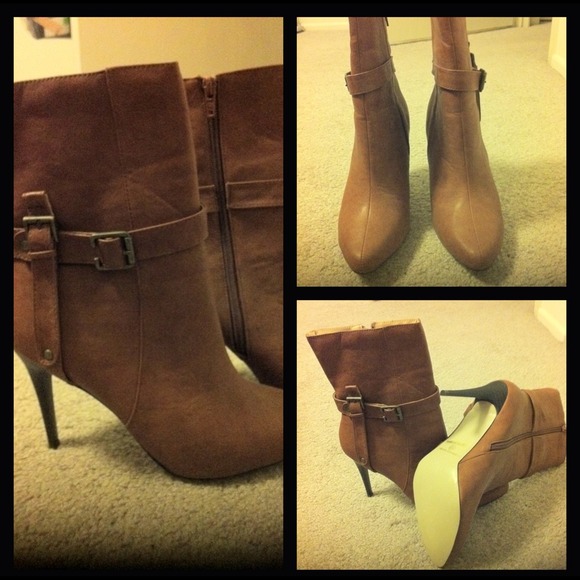 REDUCED Caramel Colored Boots. 3 in Heel Sz 10