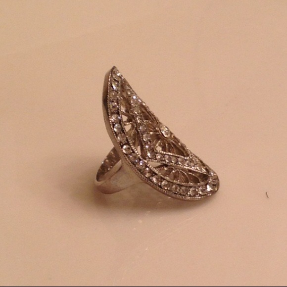 Rhinestone accent Knuckle ring - Picture 2 of 3