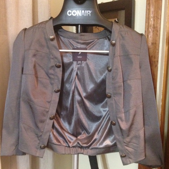 🌟SOLD IN BUNDLE🌟 - Picture 2 of 3