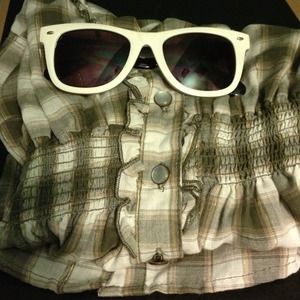 Sunglasses and dress bundle