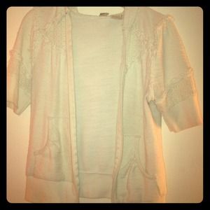 BKE white throw over