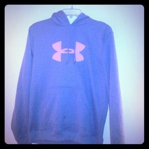 Underarmour sweatshirt