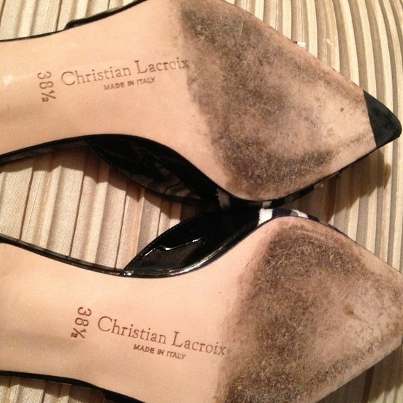 Christian Lacroix Kitten Heels!! - Picture 4 of 4