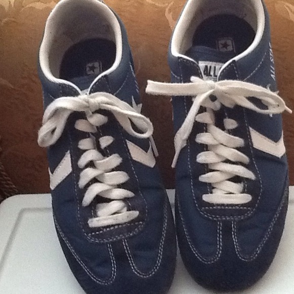 🚫RESERVE 4 @cynthiaec🚫👟CONVERSE ALL STAR
