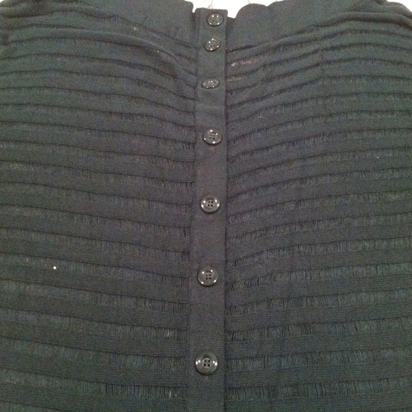 Sweater - Picture 4 of 4