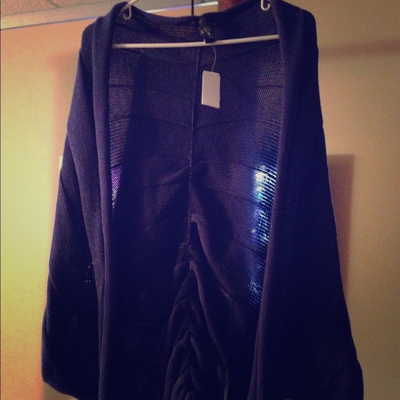 New york & co sweater cardigan. Never worn  (navy)