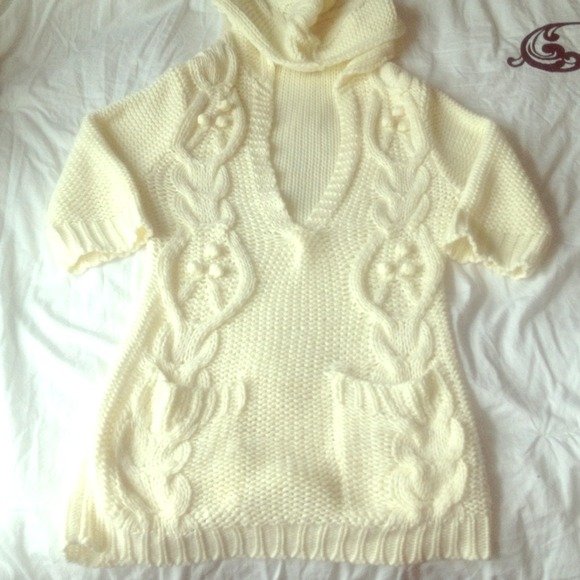 Long Hooded Sweater - Picture 1 of 1