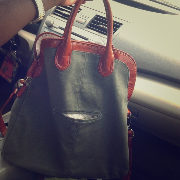 Large olive tote