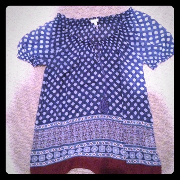 SOLD - Joie top