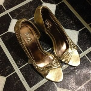 Gold shoes