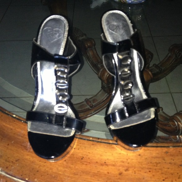 Sold🔥Reduce 💢2b Bebe - Picture 2 of 4