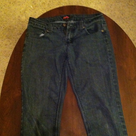 Forever 21 skinny jeans size 26.