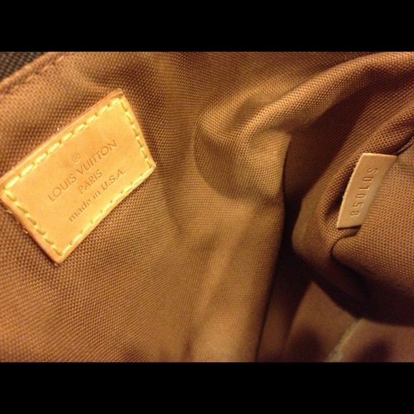 💯Sold💯Authentic Louis Vuitton Palermo PM handbag - Picture 4 of 4