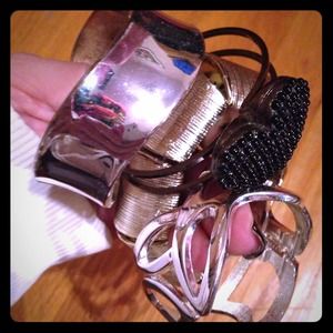 SOLD bundle of bangle / fashion bracelets