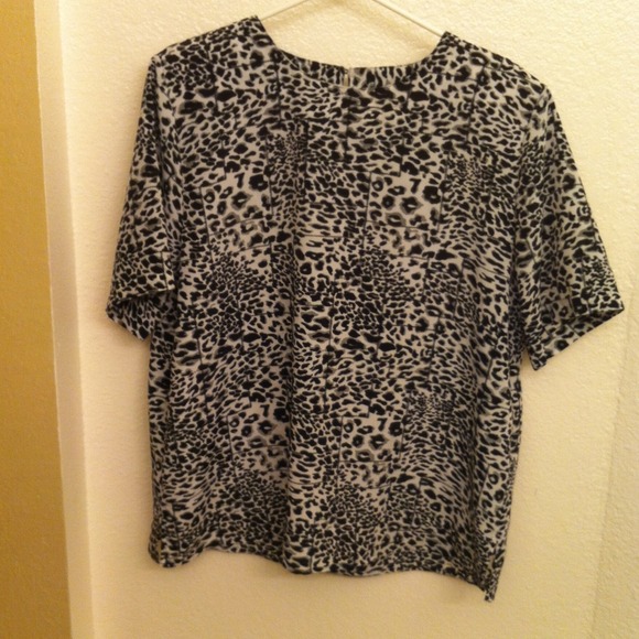 Vintage boxy leopard blouse