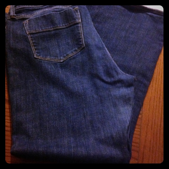 Previously LOVED Dark blue jeans