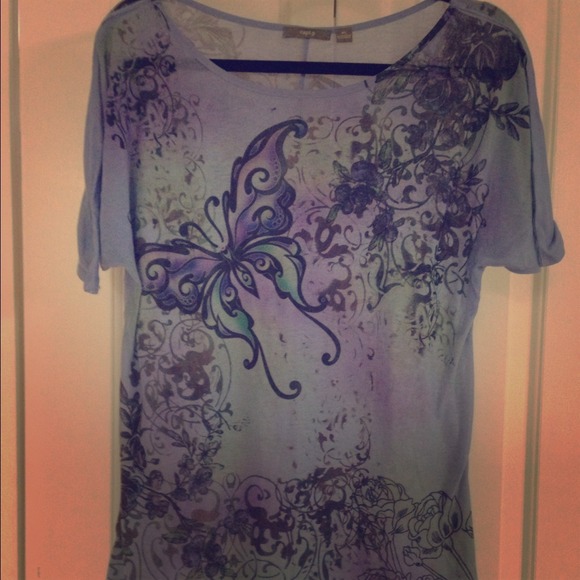 ❌❌sold in bundle ❌❌Blue butterfly shirt