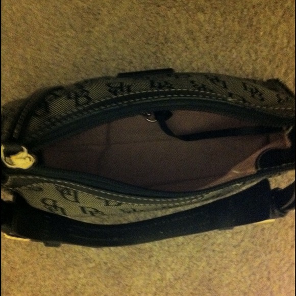 Authentic USED Dooney and Bourke. Small - Picture 4 of 4