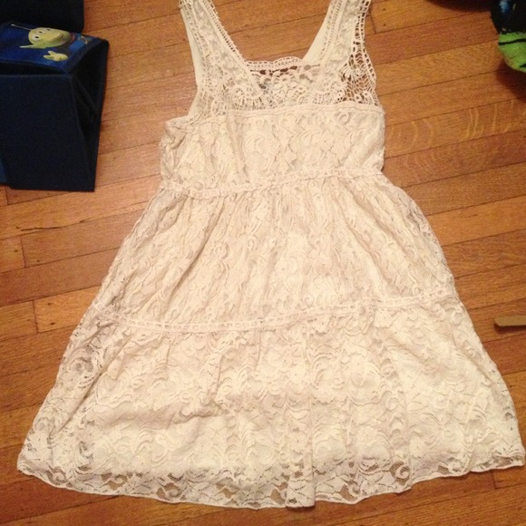 lace vintage dress