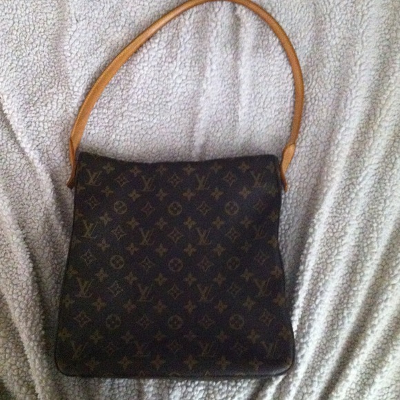 AUTHENTIC Louis Vuitton purse - Picture 2 of 4