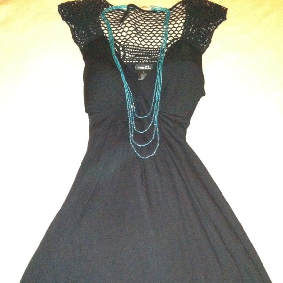 💢SOLD💢Black dress
