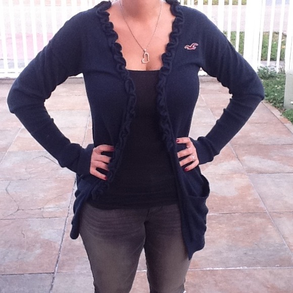 SOLD un bundle Hollister authentic cardigan