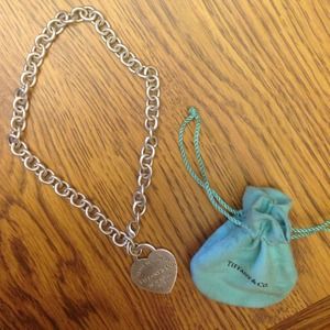 Black Friday Sale!!! 🎉Authentic TiffanyNecklace❤