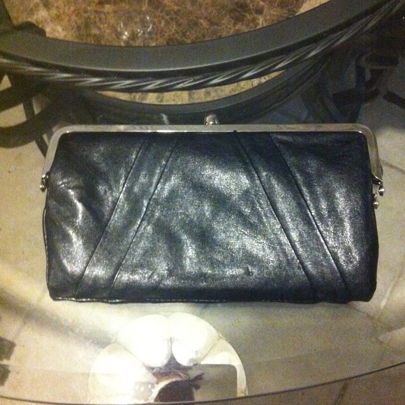 Hobo style wallet