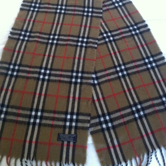 *REDUCED*Vintage Burberry***Make an Offer***