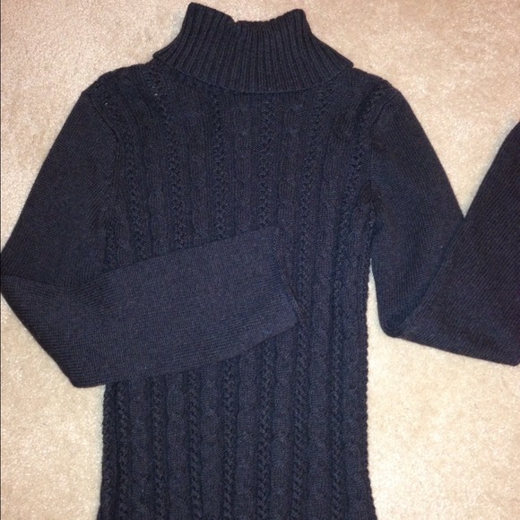 ✅Calvin Klein sweater