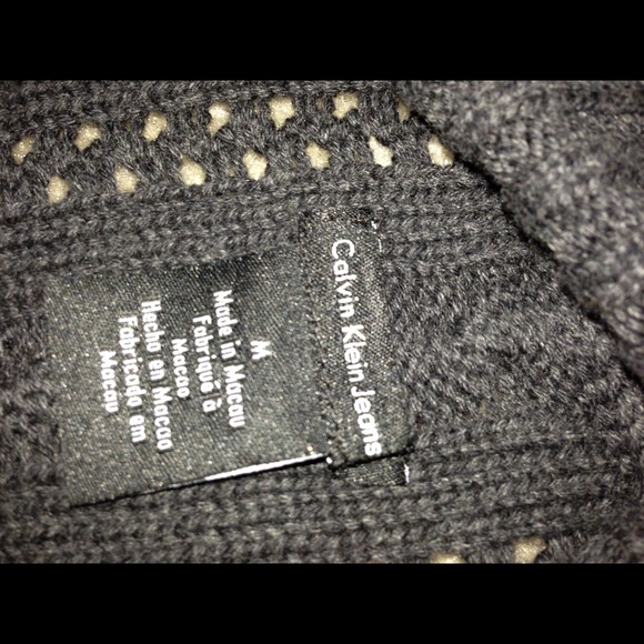 ✅Calvin Klein sweater - Picture 2 of 2